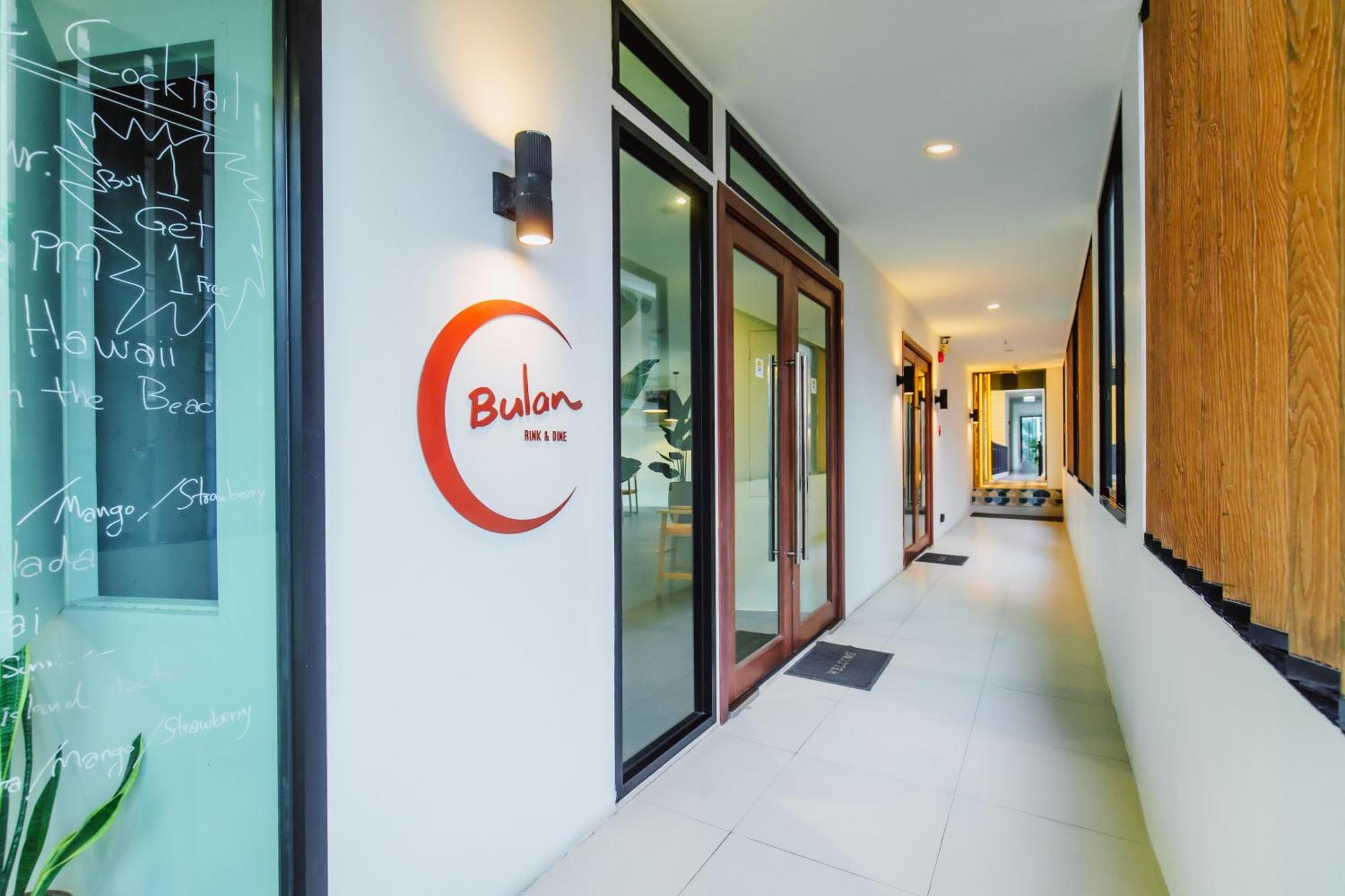 The Lunar Patong Exterior photo