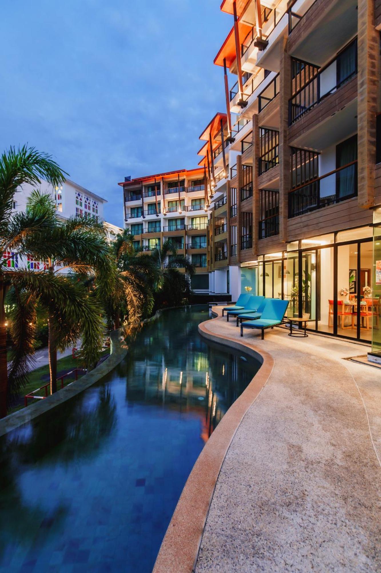 The Lunar Patong Exterior photo
