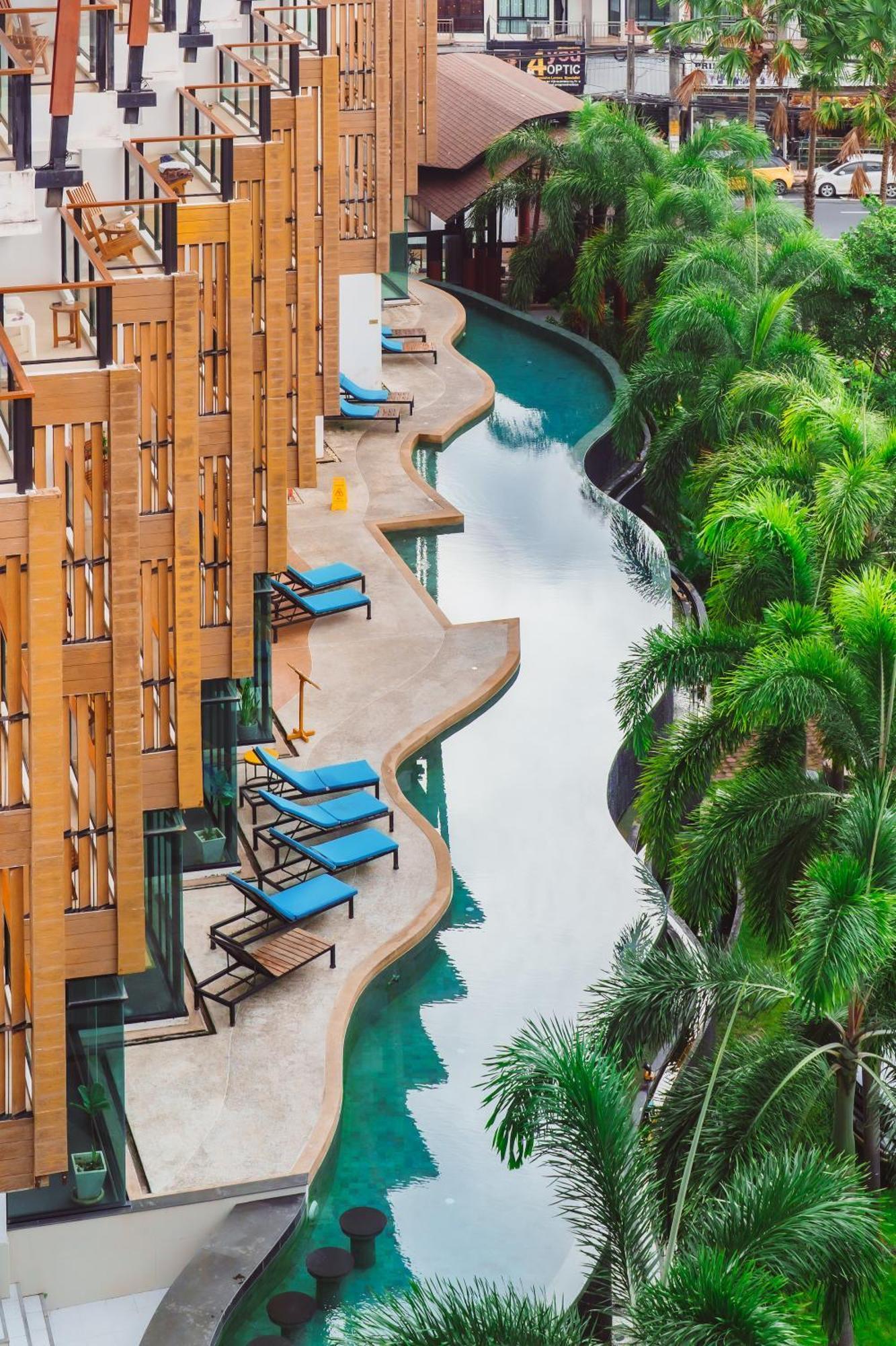 The Lunar Patong Exterior photo